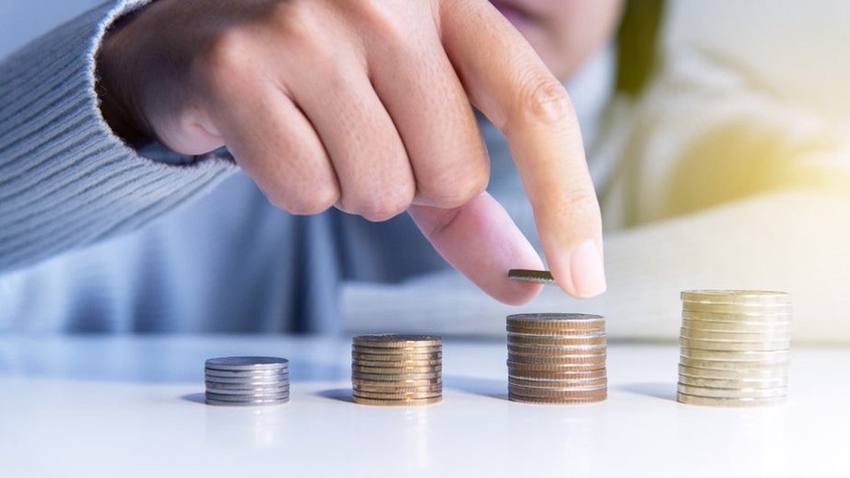 Junk or Justified? A Focus on Fees