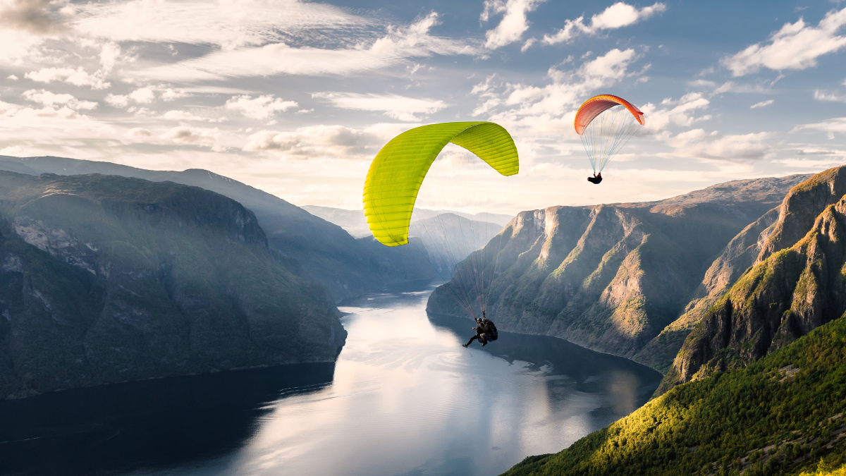 The Customer Experience Imperative: DELIVERING SEAMLESS CUSTOMER ACQUISITION & ONBOARDING JOURNEYS