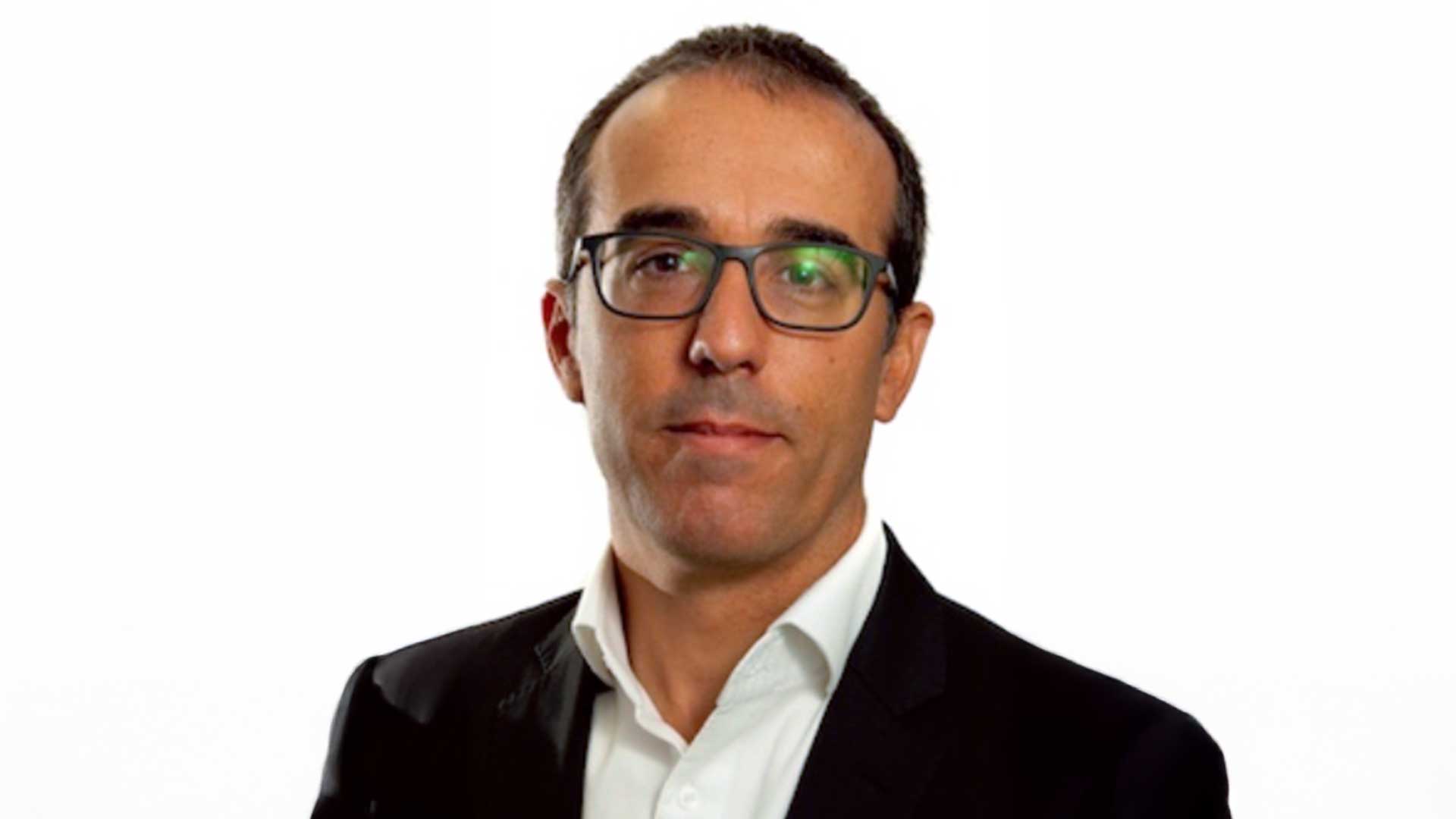 Fernando Pacheco Headshot