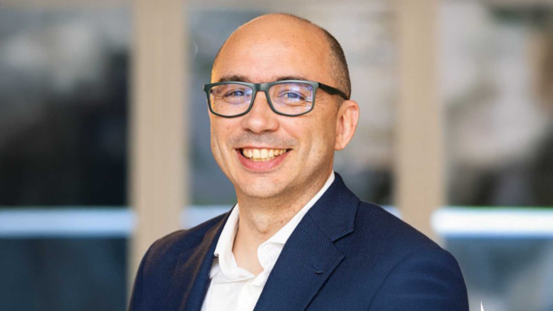 Ioannis Perrakis headshot