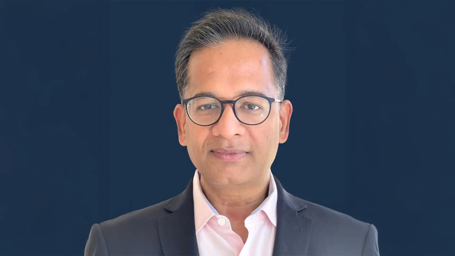 Ioannis Perrakis headshot