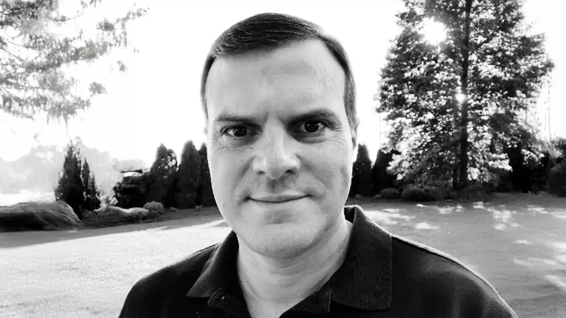 Stelios Makrinos headshot