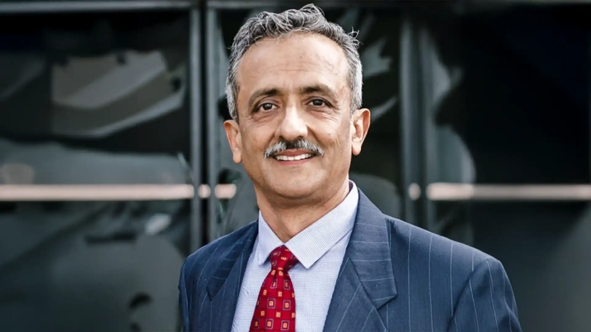 Sundeep Kapur headshot