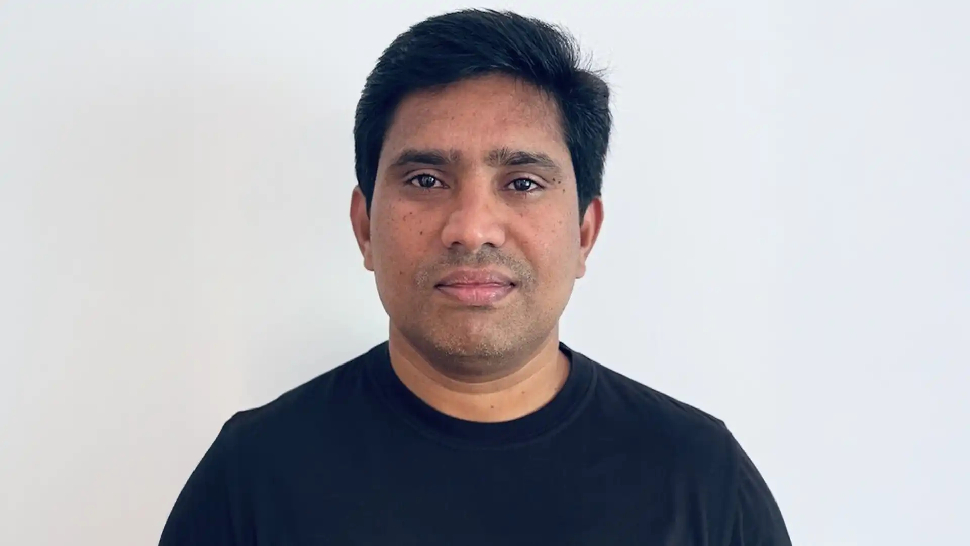 Nanda Badrappan Headshot